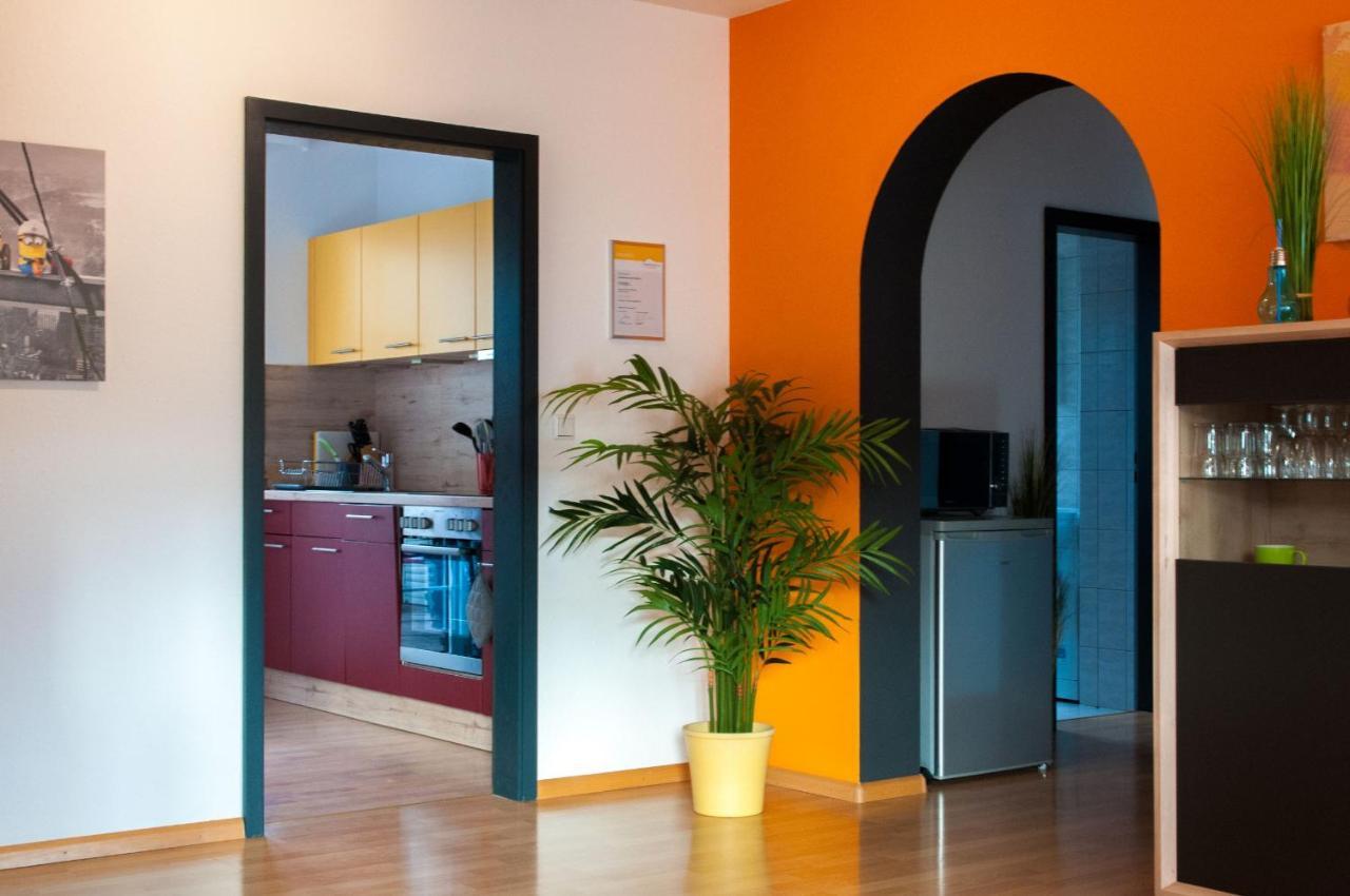 Ferienwohnung Nickmann Im Scheffelhof バート・ゼッキンゲン エクステリア 写真